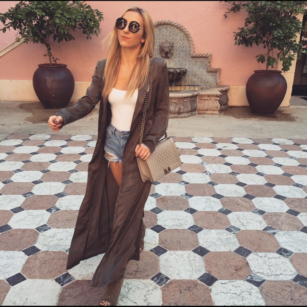 Black Duster size large
